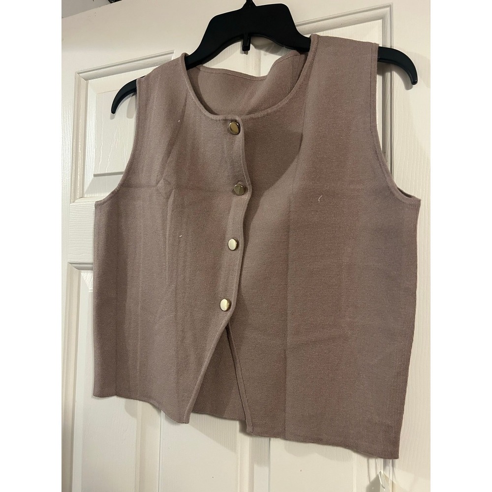 SAODIMALLSU Knit Button-Front Vest